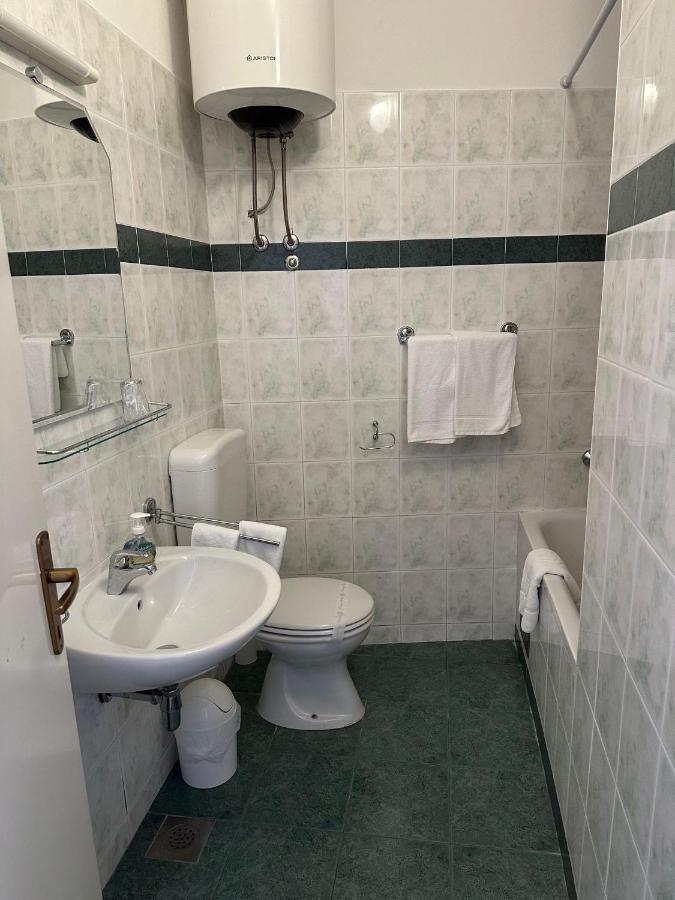 Longa Rooms Sibenik Ngoại thất bức ảnh
