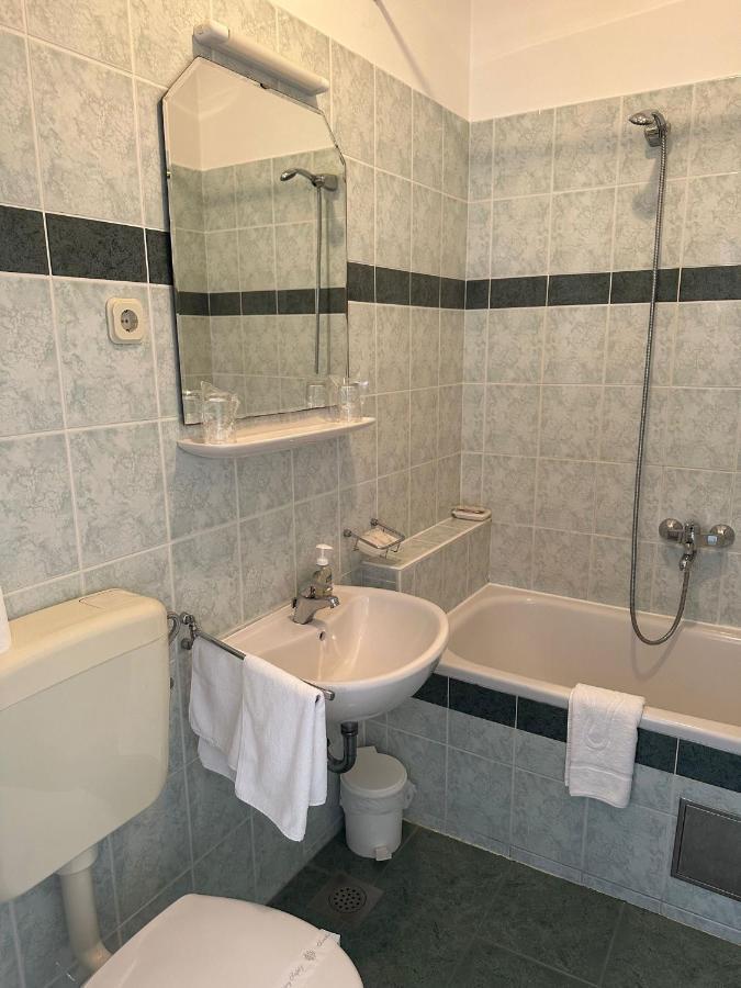 Longa Rooms Sibenik Ngoại thất bức ảnh