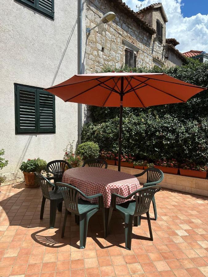 Longa Rooms Sibenik Ngoại thất bức ảnh