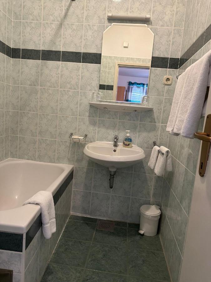 Longa Rooms Sibenik Ngoại thất bức ảnh
